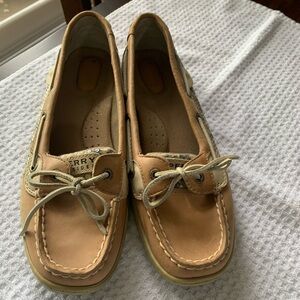 Sperry Topsider Women’s Angelfish leather boat shoes. #9102341 Size 9.5 S